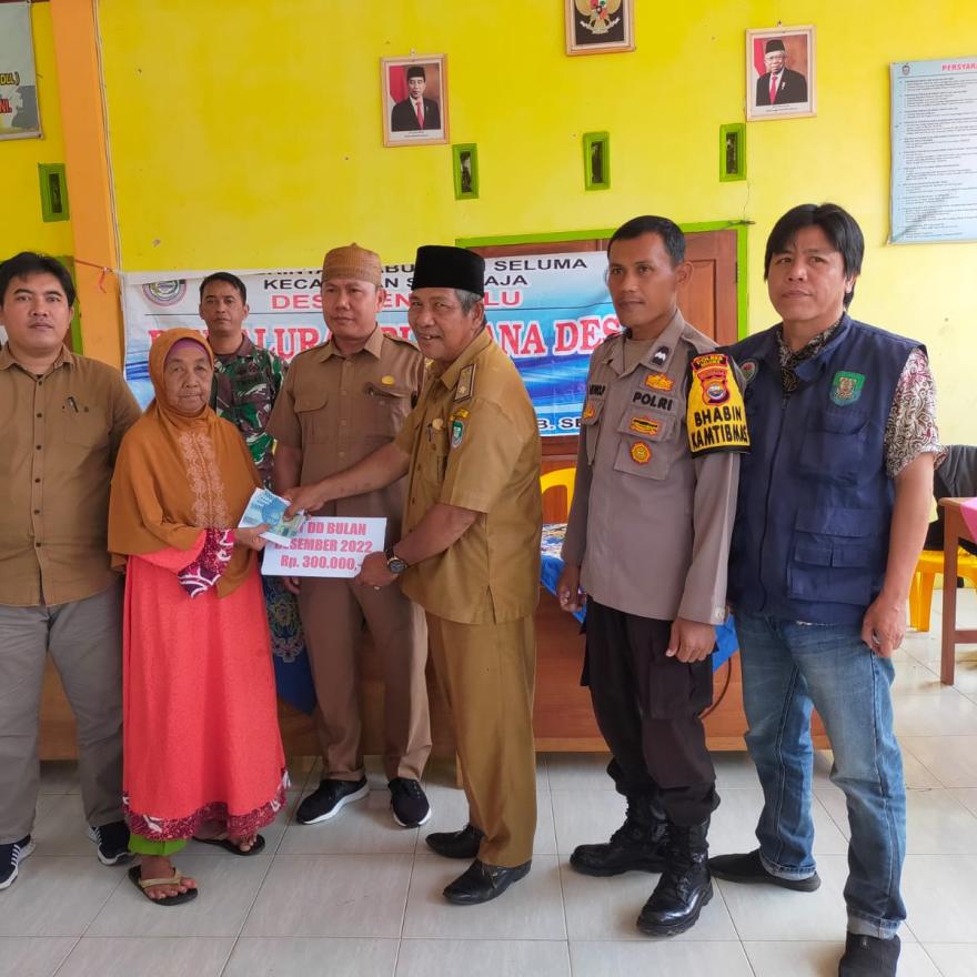 PENYALURAN BLT DD TAHAP 12 TAHUN 2022 DESA JENGGALU